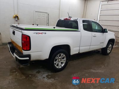 Trzecie zdjęcie samochodu z tyłu: 2022 CHEVROLET COLORADO LT VIN:1GCHTCEAXN1141236 - miniatura