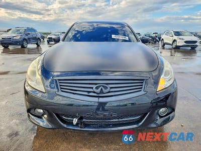 Piąte zdjęcie samochodu w środku: 2015 INFINITI Q40 BASE VIN:JN1CV6AP6FM500441 - miniatura