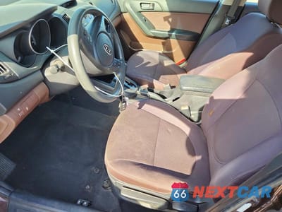 Zdjęcie 7 z 13 samochodu: 2010 KIA FORTE VIN:KNAFU4A28A5191853 - miniatura