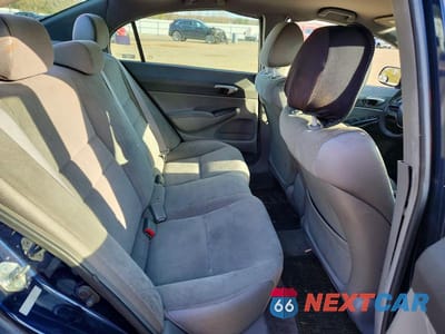 Zdjęcie 10 z 11 samochodu: 2006 HONDA CIVIC LX VIN:2HGFA165X6H523497 - miniatura