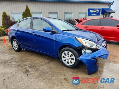 Czwarte zdjęcie samochodu z boku: 2016 HYUNDAI ACCENT SE VIN:KMHCT4AE2GU961509 - miniatura