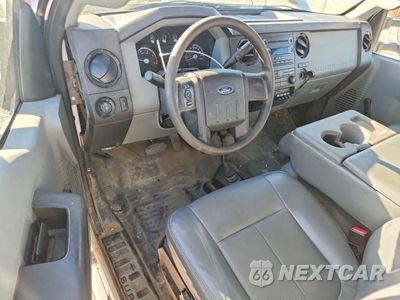 Zdjęcie 8 z 12 samochodu: 2015 FORD F350 SUPER DUTY FLATBED TRUCK VIN:1FDRF3HT7FEA10747 - miniatura