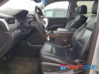 Zdjęcie 7 z 13 samochodu: 2015 CHEVROLET SUBURBAN K1500 LT VIN:1GNSKJKC8FR643210 - miniatura