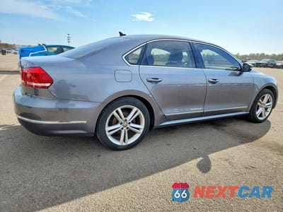 Trzecie zdjęcie samochodu z tyłu: 2015 VOLKSWAGEN PASSAT SE VIN:1VWBT7A3XFC010413 - miniatura