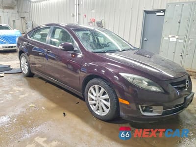 Czwarte zdjęcie samochodu z boku: 2011 MAZDA 6 I VIN:1YVHZ8CH6B5M02596 - miniatura