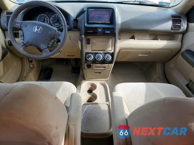 Zdjęcie 8 z 14 samochodu: 2005 HONDA CR-V VIN:SHSRD78895U320580 - miniatura