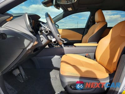 Zdjęcie 7 z 14 samochodu: 2023 LEXUS RX 350H PREMIUM+ VIN:2T2BBMCA4PC018995 - miniatura