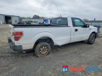 Trzecie zdjęcie samochodu z tyłu: 2014 FORD F150 VIN:1FTNF1CF0EKE45649 - miniatura
