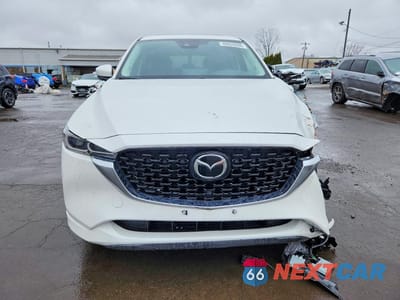 Piąte zdjęcie samochodu w środku: 2025 MAZDA CX-5 PREFERRED VIN:JM3KFBCLXS0623452 - miniatura