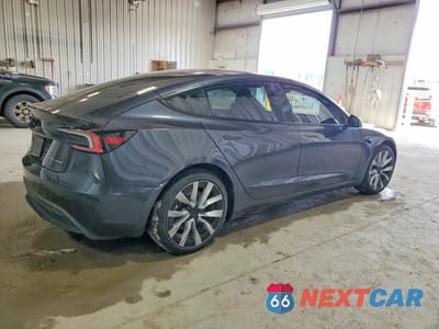 Trzecie zdjęcie samochodu z tyłu: 2025 TESLA MODEL 3 VIN:5YJ3E1EB1SF021054 - miniatura