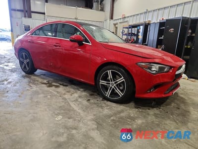 Czwarte zdjęcie samochodu z boku: 2020 MERCEDES-BENZ CLA 250 VIN:WDD5J4GB1LN077328 - miniatura