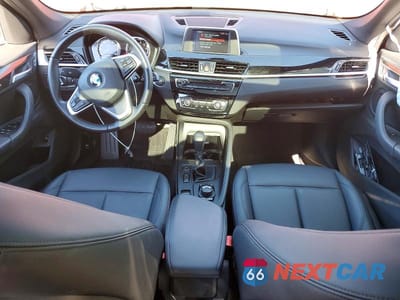 Zdjęcie 8 z 12 samochodu: 2018 BMW X1 XDRIVE28I VIN:WBXHT3C34J3H33630 - miniatura