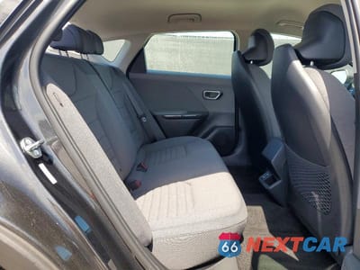 Zdjęcie 10 z 12 samochodu: 2025 KIA K4 EX VIN:3KPFU4DE4SE122432 - miniatura