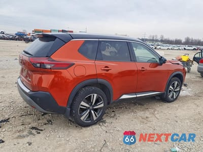 Trzecie zdjęcie samochodu z tyłu: 2021 NISSAN ROGUE SL VIN:JN8AT3CB6MW238808 - miniatura