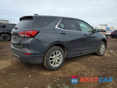 Trzecie zdjęcie samochodu z tyłu: 2022 CHEVROLET EQUINOX LT VIN:3GNAXKEV3NS233037 - miniatura