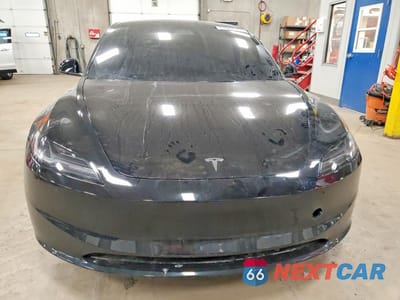 Piąte zdjęcie samochodu w środku: 2025 TESLA MODEL 3 VIN:5YJ3E1EA1SF977089 - miniatura