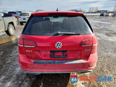 Zdjęcie 6 z 12 samochodu: 2019 VOLKSWAGEN GOLF SPORTWAGEN S VIN:3VW117AU1KM507448 - miniatura