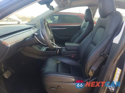 Zdjęcie 7 z 11 samochodu: 2023 TESLA MODEL Y VIN:7SAYGAEE8PF809608 - miniatura