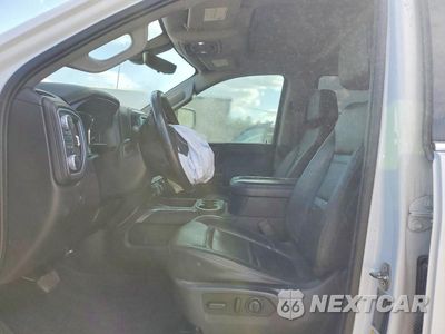 Zdjęcie 7 z 11 samochodu: 2020 GMC SIERRA K2500 DENALI VIN:1GT49REY4LF134022 - miniatura