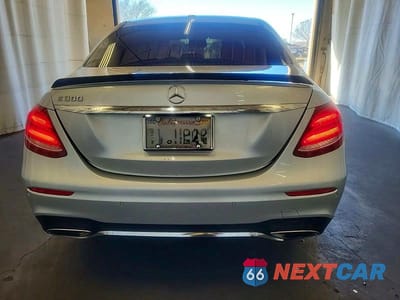 Zdjęcie 13 z 14 samochodu: 2017 MERCEDES-BENZ E 300 VIN:WDDZF4JBXHA033046 - miniatura