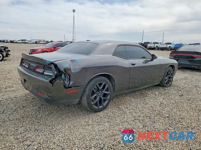 Trzecie zdjęcie samochodu z tyłu: 2022 DODGE CHALLENGER SXT VIN:2C3CDZAG4NH212067 - miniatura