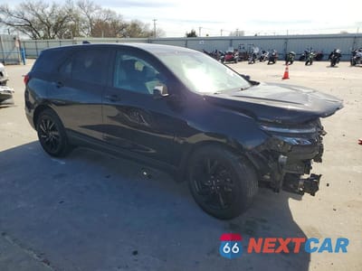 Czwarte zdjęcie samochodu z boku: 2024 CHEVROLET EQUINOX LS VIN:3GNAXHEGXRL216112 - miniatura