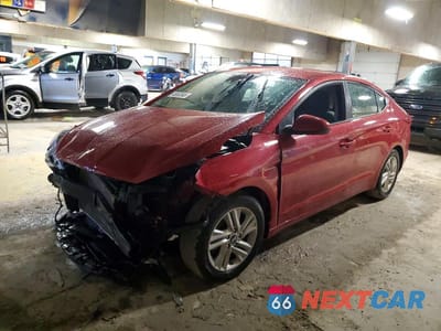 2019 HYUNDAI ELANTRA SEL 5NPD84LF2KH405865 - główne zdjęcie licytacji z USA - miniatura