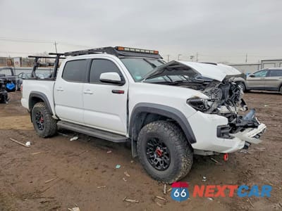 Czwarte zdjęcie samochodu z boku: 2019 TOYOTA TACOMA TRD PRO VIN:5TFCZ5AN9KX209466 - miniatura