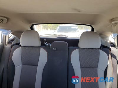 Zdjęcie 10 z 12 samochodu: 2018 SUBARU CROSSTREK PREMIUM VIN:JF2GTABC9JH282145 - miniatura