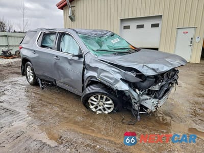 Czwarte zdjęcie samochodu z boku: 2019 CHEVROLET TRAVERSE LS VIN:1GNEVFKW8KJ198844 - miniatura