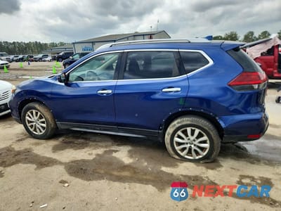 Drugie zdjęcie samochodu z przodu: 2020 NISSAN ROGUE SV VIN:JN8AT2MVXLW106118 - miniatura