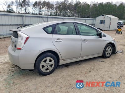 Trzecie zdjęcie samochodu z tyłu: 2010 TOYOTA PRIUS II VIN:JTDKN3DU6A0153671 - miniatura