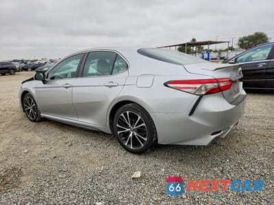 Drugie zdjęcie samochodu z przodu: 2018 TOYOTA CAMRY SE VIN:4T1B11HK0JU119836 - miniatura
