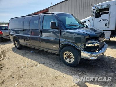 Czwarte zdjęcie samochodu z boku: 2004 CHEVROLET EXPRESS G3500 VIN:1GAHG39U841185381 - miniatura