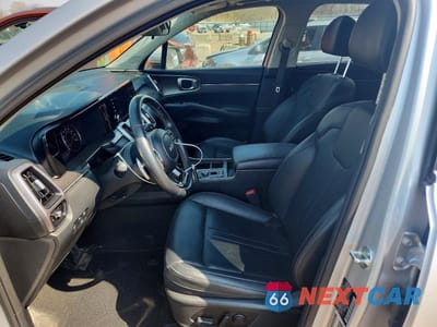 Zdjęcie 7 z 13 samochodu: 2022 KIA SORENTO HYBRID EX VIN:KNDRHDLG7N5080097 - miniatura