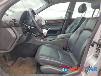 Zdjęcie 7 z 11 samochodu: 2003 MERCEDES-BENZ C 320 VIN:WDBRF64J03F326506 - miniatura