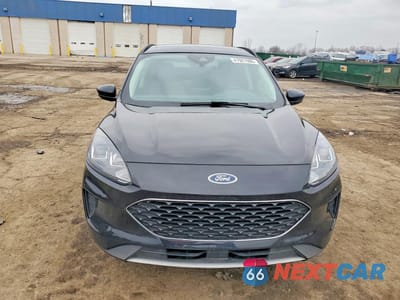 Piąte zdjęcie samochodu w środku: 2021 FORD ESCAPE SE VIN:1FMCU0G61MUA36236 - miniatura