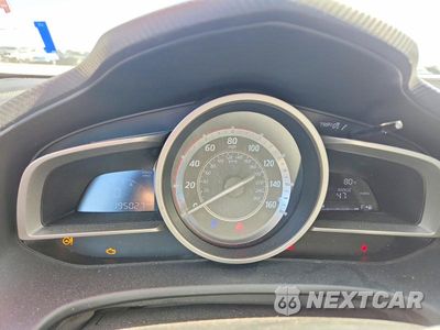 Zdjęcie 9 z 11 samochodu: 2014 MAZDA 3 TOURING VIN:JM1BM1L75E1162302 - miniatura