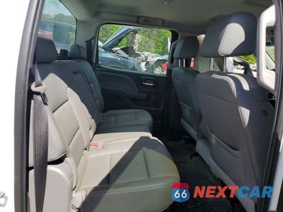 Zdjęcie 10 z 12 samochodu: 2018 CHEVROLET SILVERADO C1500 VIN:3GCPCNEC9JG363156 - miniatura