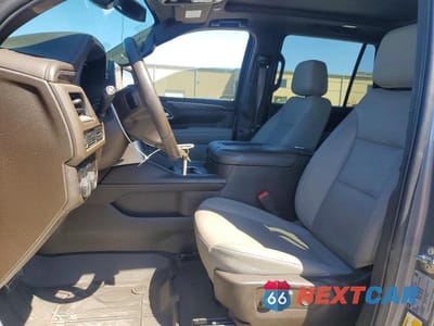 Zdjęcie 7 z 13 samochodu: 2022 CHEVROLET TAHOE K1500 Z71 VIN:1GNSKPKD5NR162034 - miniatura