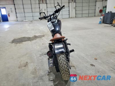 Czwarte zdjęcie samochodu z boku: 2006 SUZUKI LS650 P VIN:JS1NP41A262103167 - miniatura