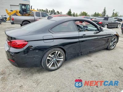 Trzecie zdjęcie samochodu z tyłu: 2020 BMW 430I VIN:WBA4W3C04LFH44621 - miniatura