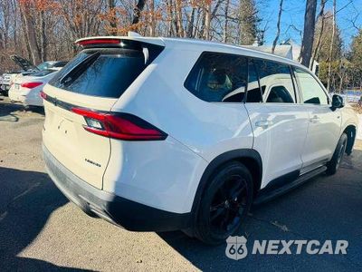 Trzecie zdjęcie samochodu z tyłu: 2024 TOYOTA GRAND HIGHLANDER HYBRID LIMITED VIN:5TDACAB58RS018797 - miniatura