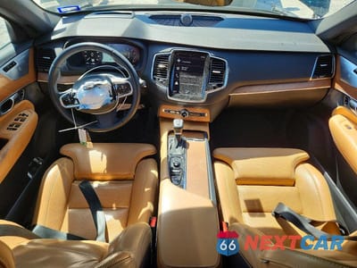 Zdjęcie 8 z 14 samochodu: 2017 VOLVO XC90 T6 VIN:YV4A22PL9H1166286 - miniatura