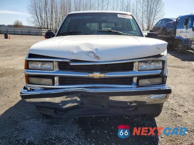 Piąte zdjęcie samochodu w środku: 1995 CHEVROLET SUBURBAN 1500 4D VIN:1GNFK16K3SJ323398 - miniatura