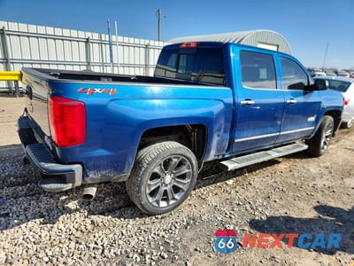 Trzecie zdjęcie samochodu z tyłu: 2018 CHEVROLET SILVERADO K1500 HIGH COUNTRY VIN:3GCUKTEJ4JG317467 - miniatura
