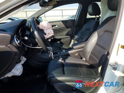 Zdjęcie 7 z 13 samochodu: 2016 MERCEDES-BENZ GLA 250 4MATIC VIN:WDCTG4GB9GJ254151 - miniatura