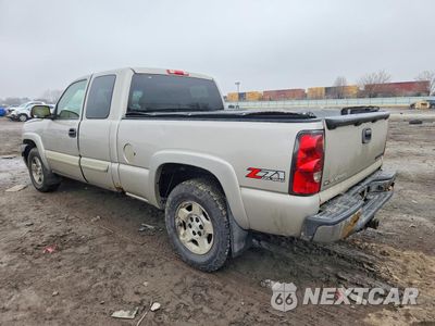 Drugie zdjęcie samochodu z przodu: 2005 CHEVROLET SILVERADO K1500 VIN:1GCEK19B65E252906 - miniatura