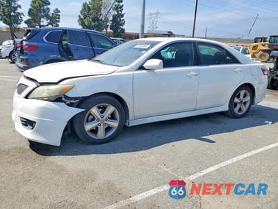2011 TOYOTA CAMRY SE V6 4T1BK3EK8BU617880 - główne zdjęcie licytacji z USA - miniatura