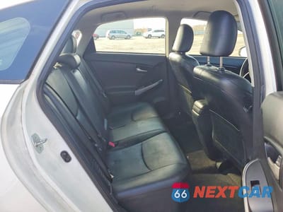 Zdjęcie 10 z 11 samochodu: 2013 TOYOTA PRIUS PERSONA SERIES SE VIN:JTDKN3DU9D1636229 - miniatura